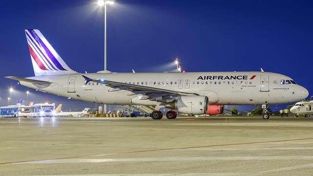 F-GKXI:Airbus A320-200:Air France